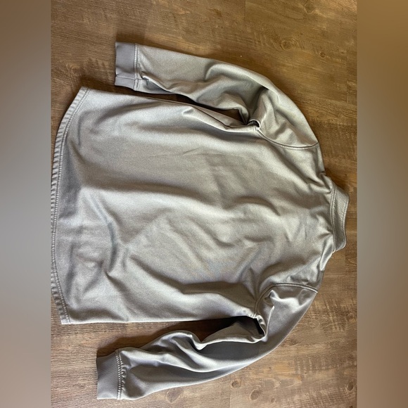 Under Armour Men's Gray Quarter-Zip Pullover fleece - Picture 5 of 7